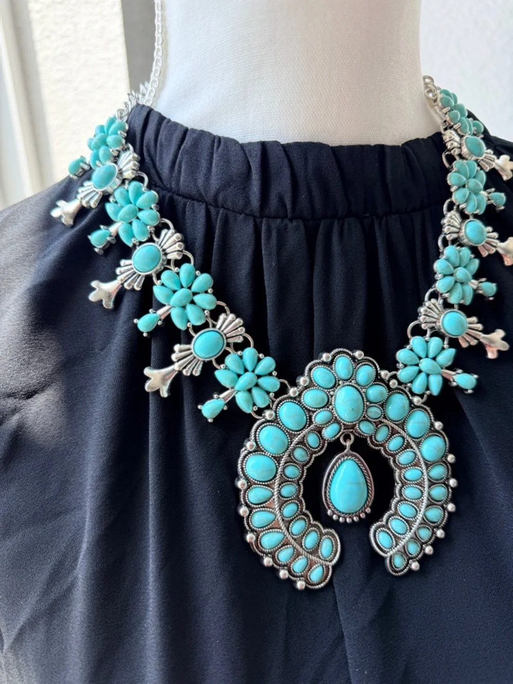 Western Fashion Turquoise Statement Squash Blossom Necklace - Women Jewelry